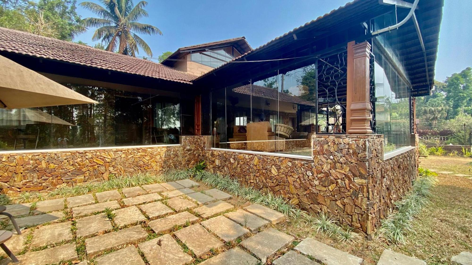Willostays Villa Tranquil De Susanj Sakleshpur Eksteriør bilde